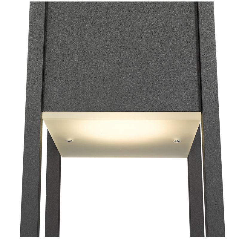 Luminaire encastré à DEL 1 lumière Esquibel, H 29 po x l 7 po x P 7 po