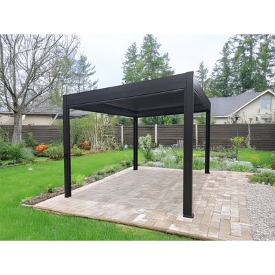 Pergola à persiennes Glendale avec nombreux stores 10 pi x 13 pi