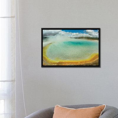«Sunset Lake, Yellowstone National Park, Wyoming» par Timg Fitzharris - reproduction d'art sur toile tendue