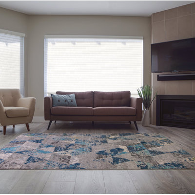 Crossett Geometric Indoor Rug