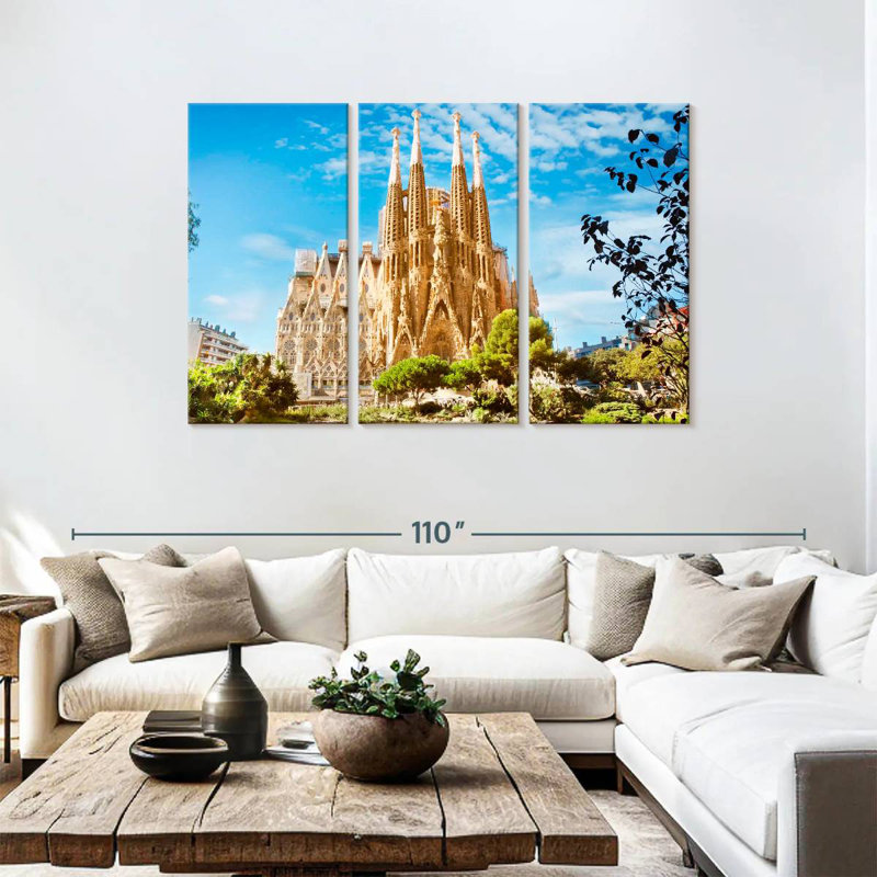 Église R camion Sagrada Familia, H 48 po x l 74 po