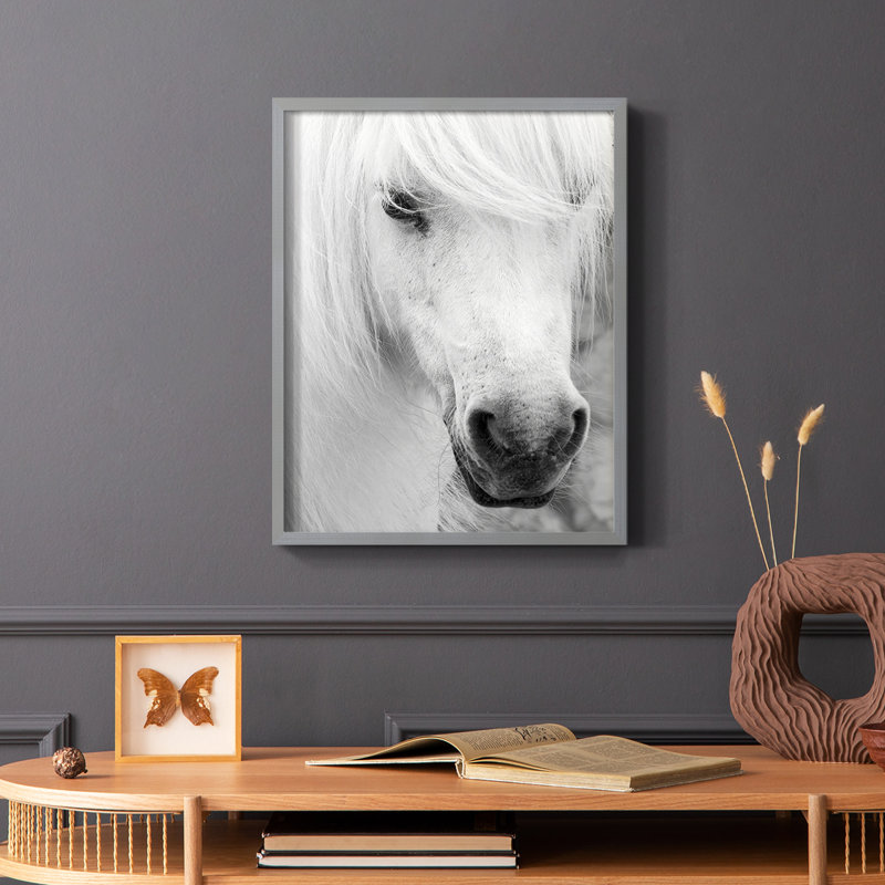 «Island Pony I», reproduction encadrée - bois massif, Gris, H 10 po x l 8 po
