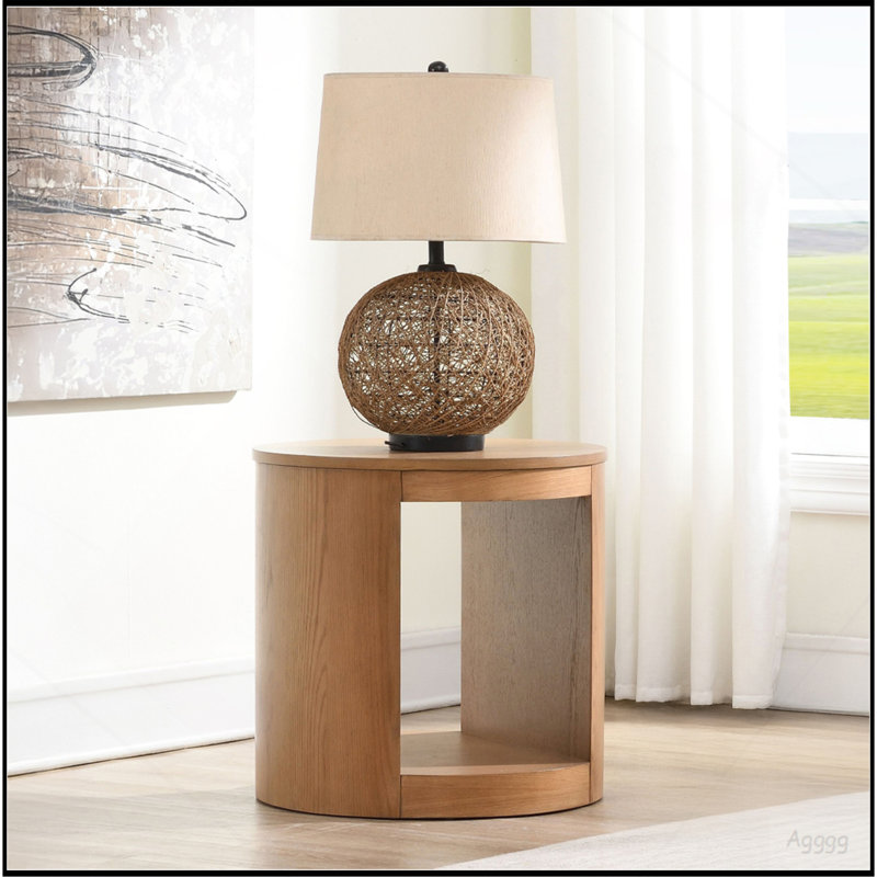 Table de bout ronde en chêne avec base de rangement inférieure Oakridge