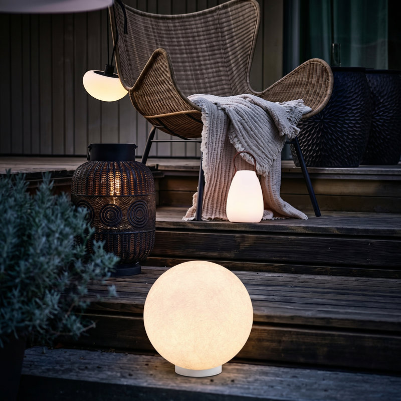 Globe terrestre câblé et imperméable Moon, H 7,87 po x l 7,87 po x P 7,87 po