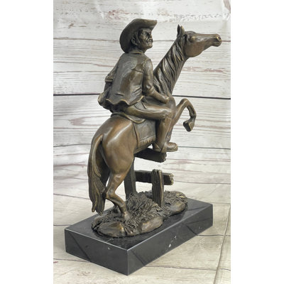 Figurines et sculptures Valdeko
