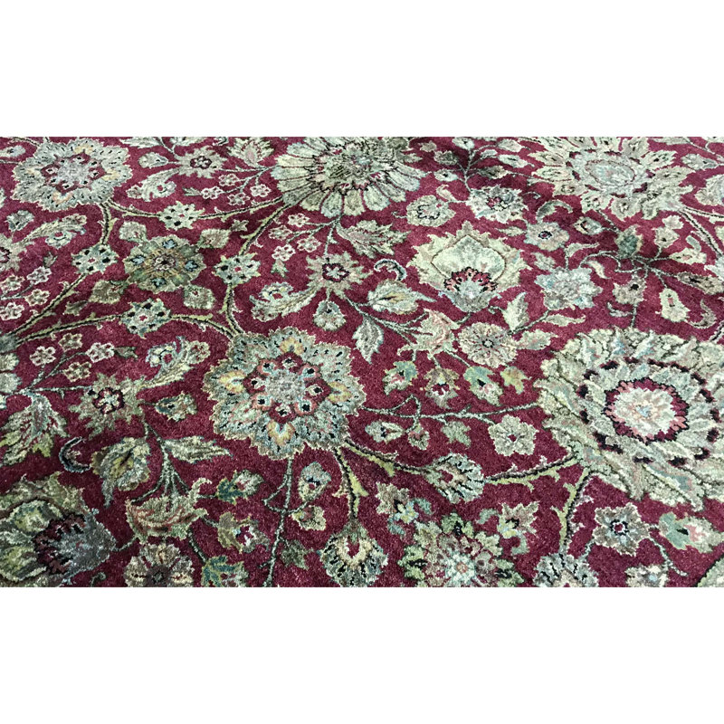 Suruchi Wool Oriental Indoor Rug