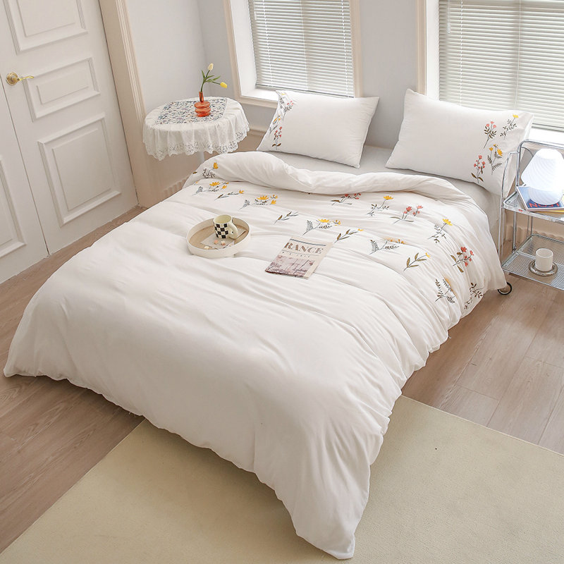 Polyester Standard Floral Duvet Cover, Queen, Brown