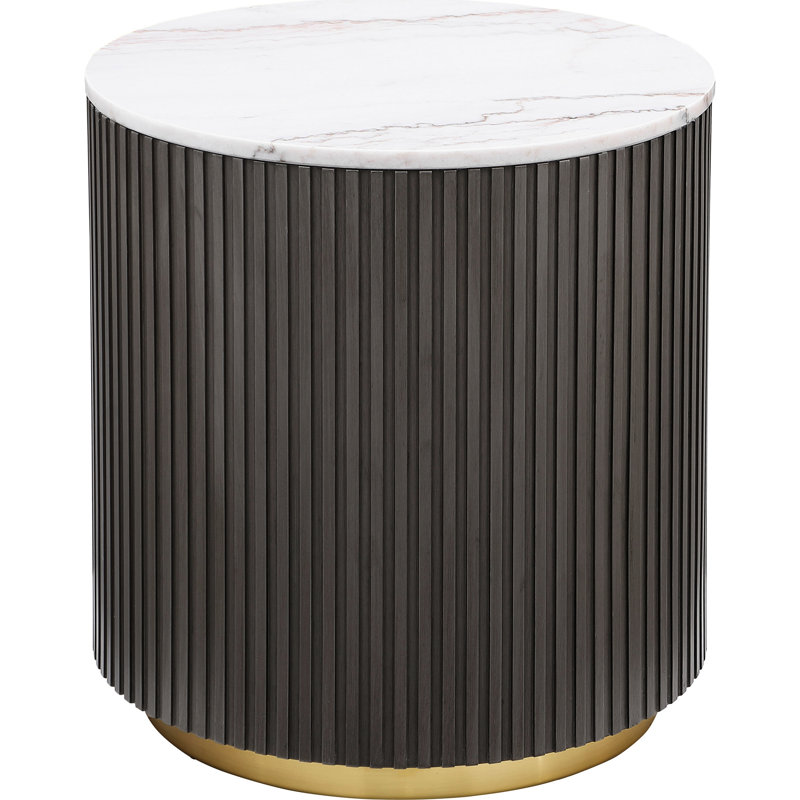 2 tables avec plateaux en marbre blanc véritable, pieds en or brossé et structure en bois d'ingénierie côtelé anthracite pour les intérieurs de style transitionnel