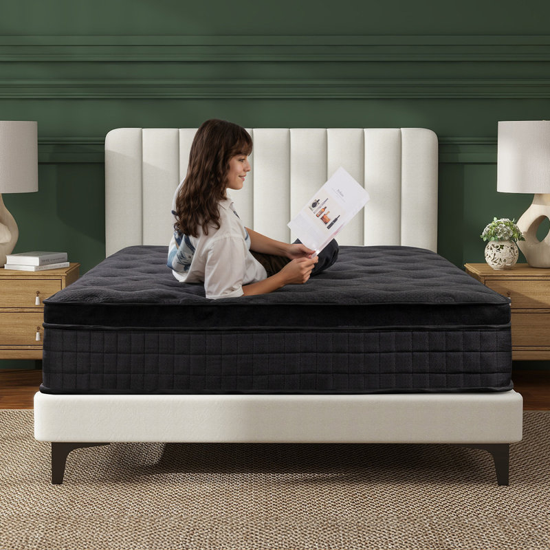 Matelas hybride à ressorts ensachés en mousse viscoélastique respirante, Grand lit