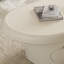 Table de bout ovale de style crème-120921525