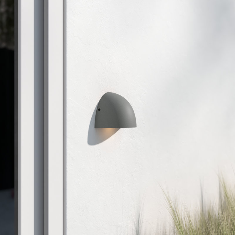 Luther Aluminum LED Wall Light, Silver