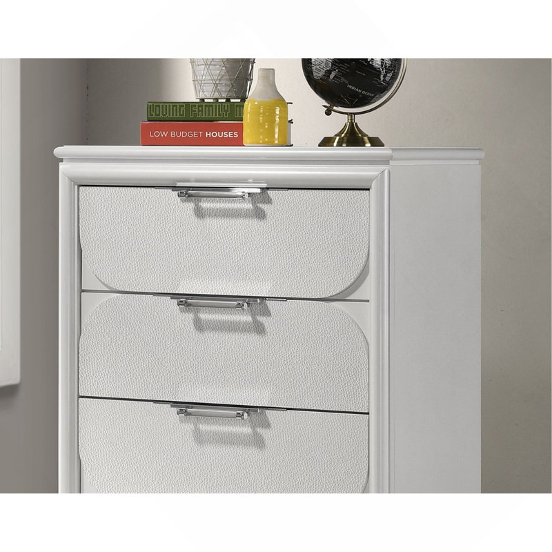 Commode contemporaine blanc perle glamour