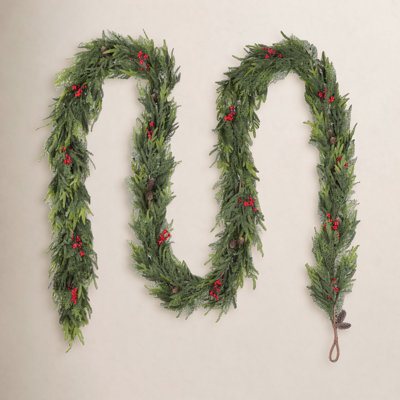 18ft PE Dripping Christmas Garland – with Pinecones & Red Berries