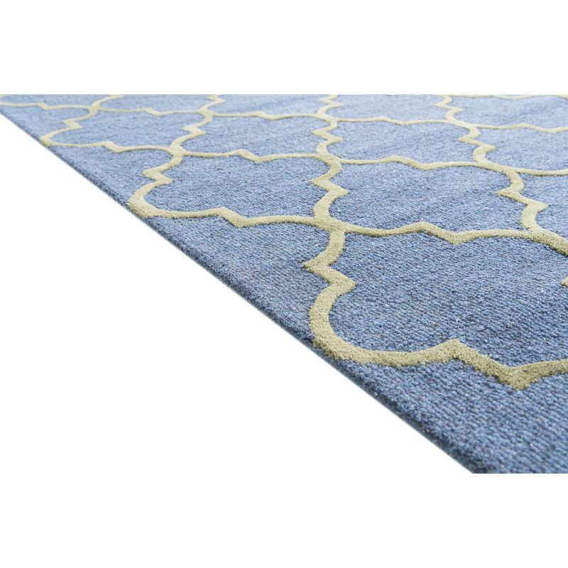 Tapis bleu Iverson