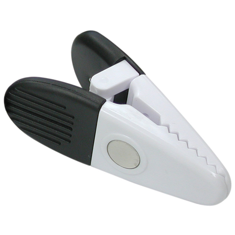Grand clip magnétique