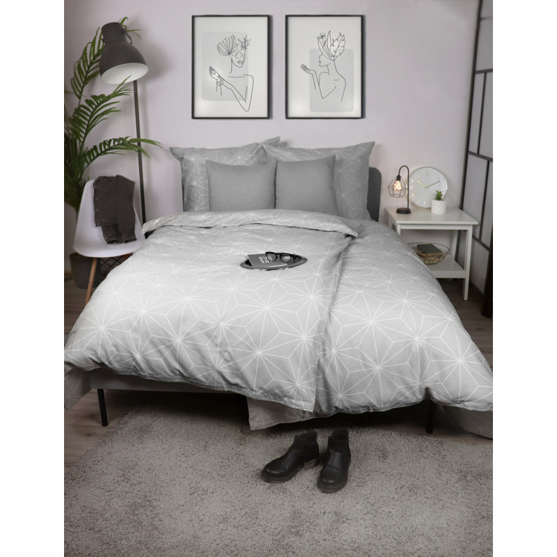 Corrigan Studio Patterson Geometric Shapes Duvet Cover Set with Pillowcases