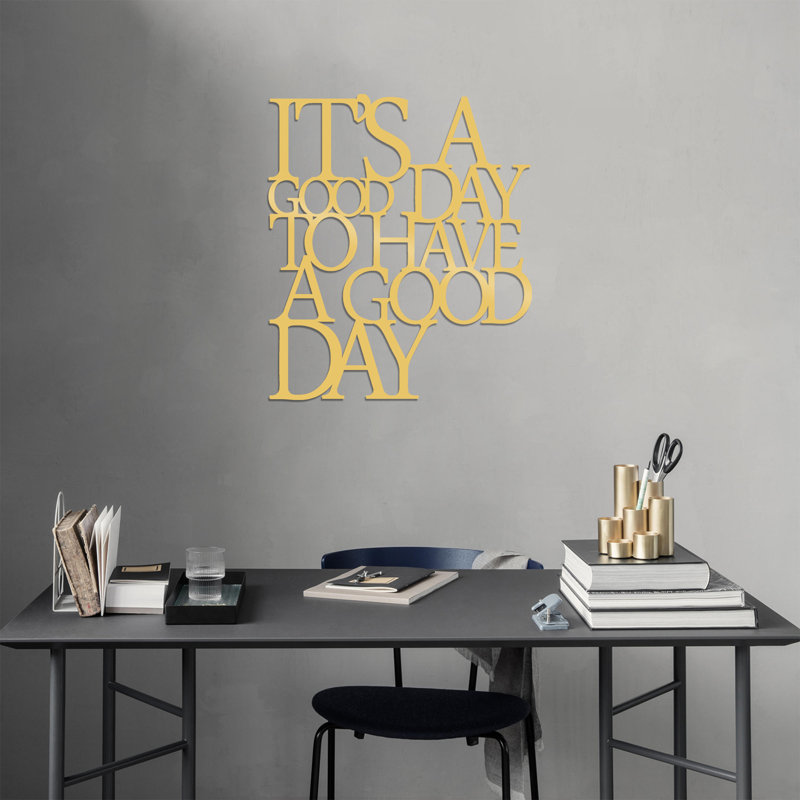 Wall Decor on Metal, Gold