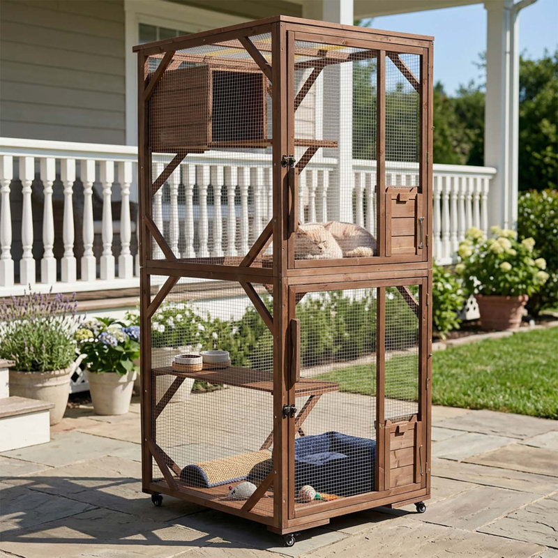 Grande cage extérieure pour chat en bois à 2 niveaux sur roulettes verrouillables, cage en forme de sapin massif avec plateformes à plusieurs niveaux et maison de repos, résistante aux intempéries et à l'épreuve des prédateurs