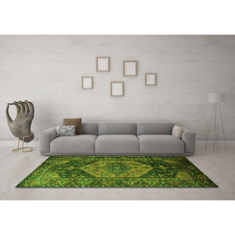 Performance Oriental Indoor Rug, Square 4'