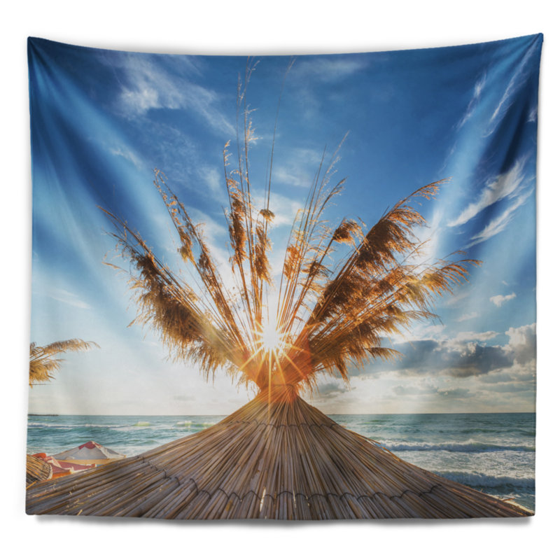 Tapisserie «Seascape Vive Sunrise on Sandy Beach», H 32 po x l 39 po