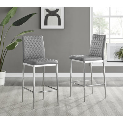 Milton Luxury Breakfast Bar Stool in Quilted Design Faux Leather - Modern Chic Kitchen
