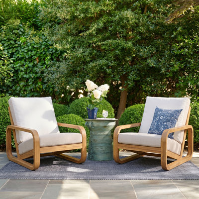 Olin Modern Coastal Outdoor Acacia Wood Lounge Chair with Cushion, Curved Armrest Design for Garden, Balcony, Poolside