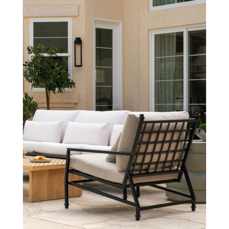 Eterna Outdoor Lounge Chair