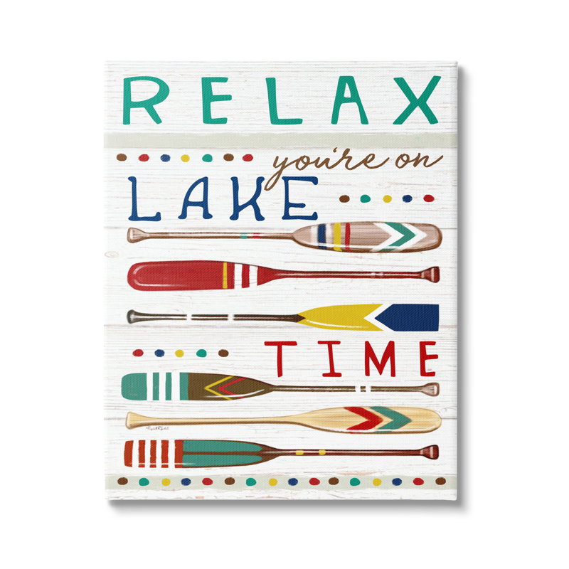 «Relax Lake Time Rustic Oars» par Elizabeth Tyndall - art textuel sur toile tendue, H 48 po x l 36 po x P 1,5 po