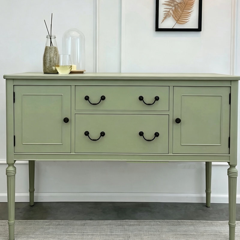 Buffet simple de style crémeux