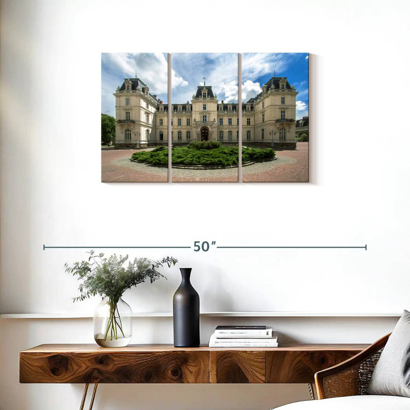 Palais Potocki, H 20 po x l 33 po