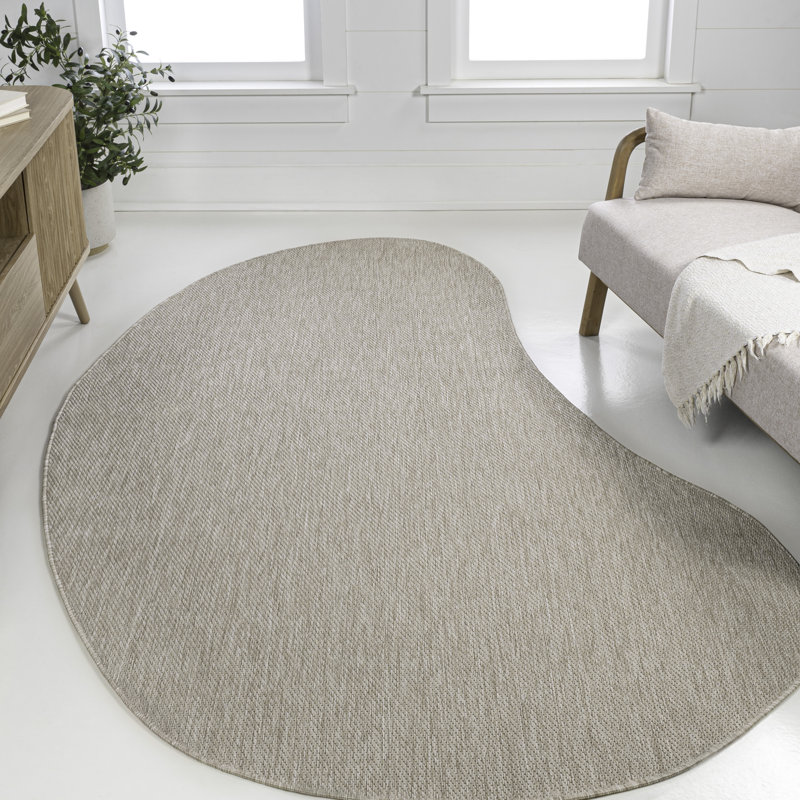 Malpass Modern Rustic Organic Curve Beige Indoor/Outdoor Rug, Novelty 5'3" x 7'7"