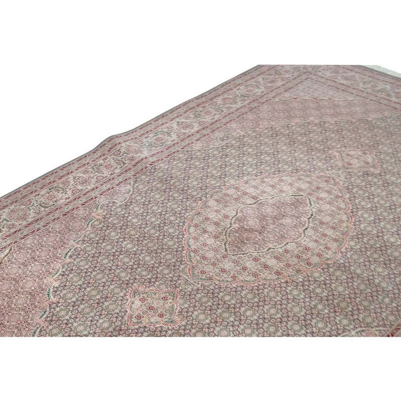 Hand Woven Wool Oriental Area Rug