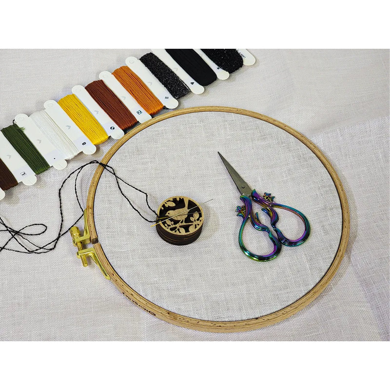 Ciseaux pour broderie et travail de détail F07M4-2-SC2