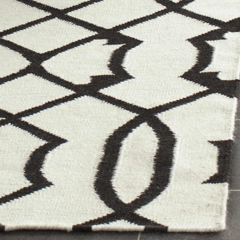 Valenzuela Geometric Wool Hand Woven Area Rug, Rectangle 91 x 152cm