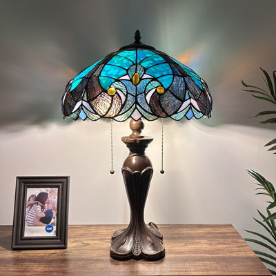 Lampe de table Wolfdale Tiffany avec ampoules DEL de liaison en vitrail vert / brun 16 po x P 16 po x H 24 po