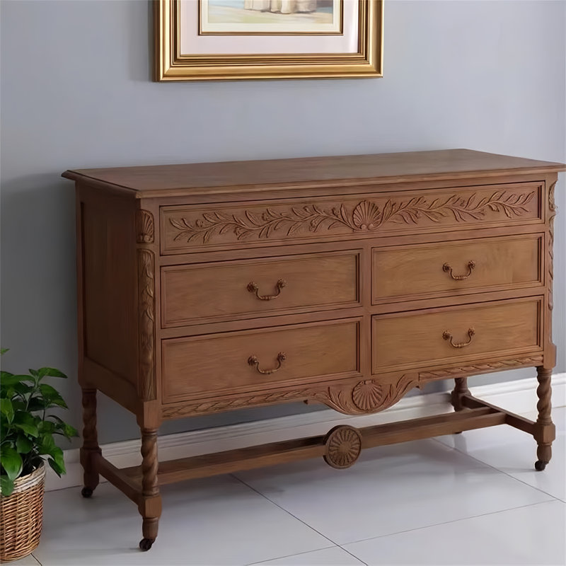 Armoire d'entrée de style français
