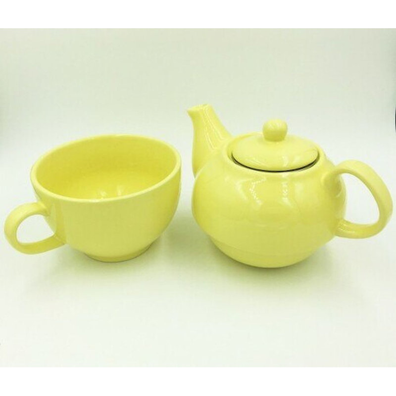 Théière blanche avec tasse, Crème