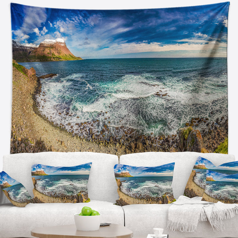 Tapisserie panoramique sur la mer et la côte de la côte arctique, H 32 po x l 39 po
