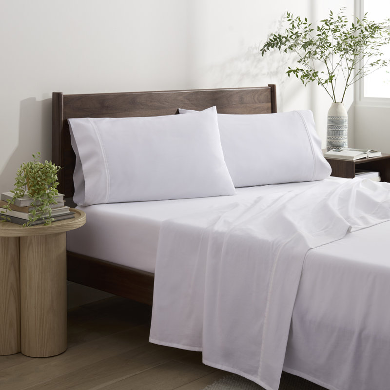 Martex Restore Solid - Soft, Breathable, Cotton Blend, Temperature Regulating, Queen Sheet Set with 2 Pillowcases, White