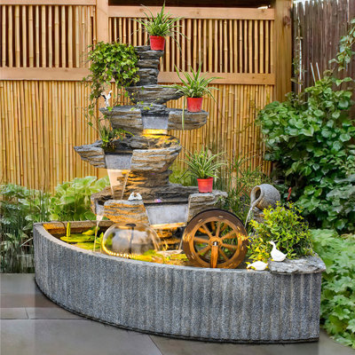 82,68 "rocailles, cascades, fontaines, aquariums et objets décoratifs