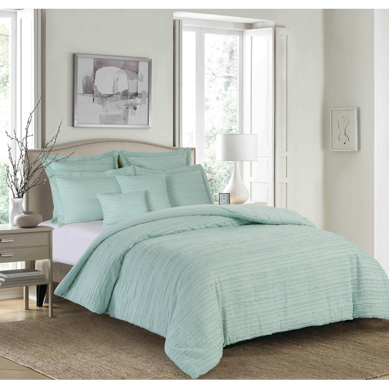 Eyelashes 4 Piece Comforter Set, King Quilt + 2 Shams + 2 Throw Pillows, Sea Glass