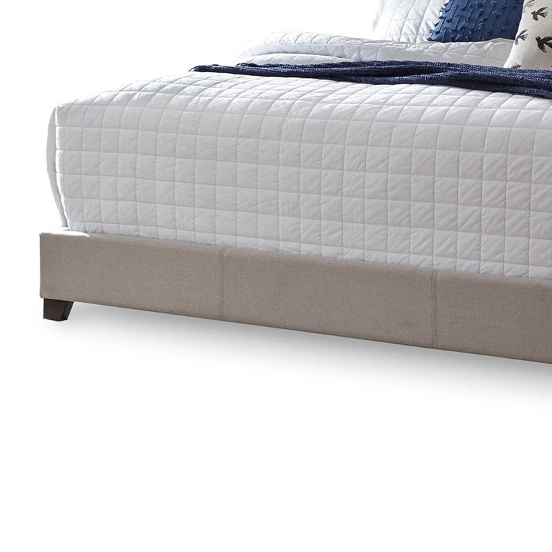 Lit plateforme très grand Leji | Revêtement beige capitonné à boutons profonds | Profil bas, King