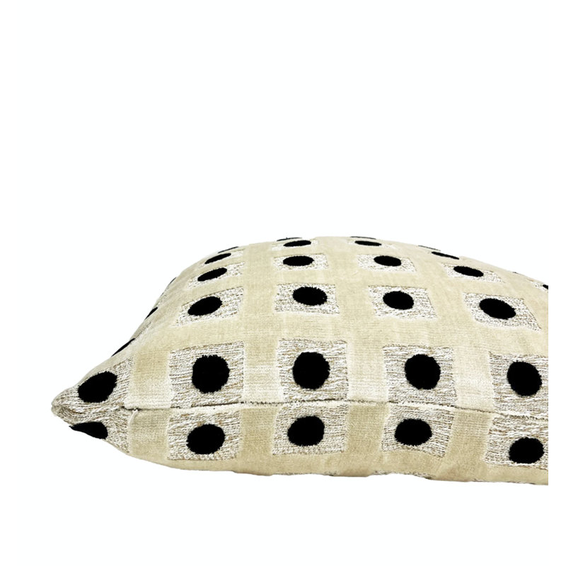 Housse de coussin en velours Domino, H 20 po x l 20 po, Ivoire géométrique