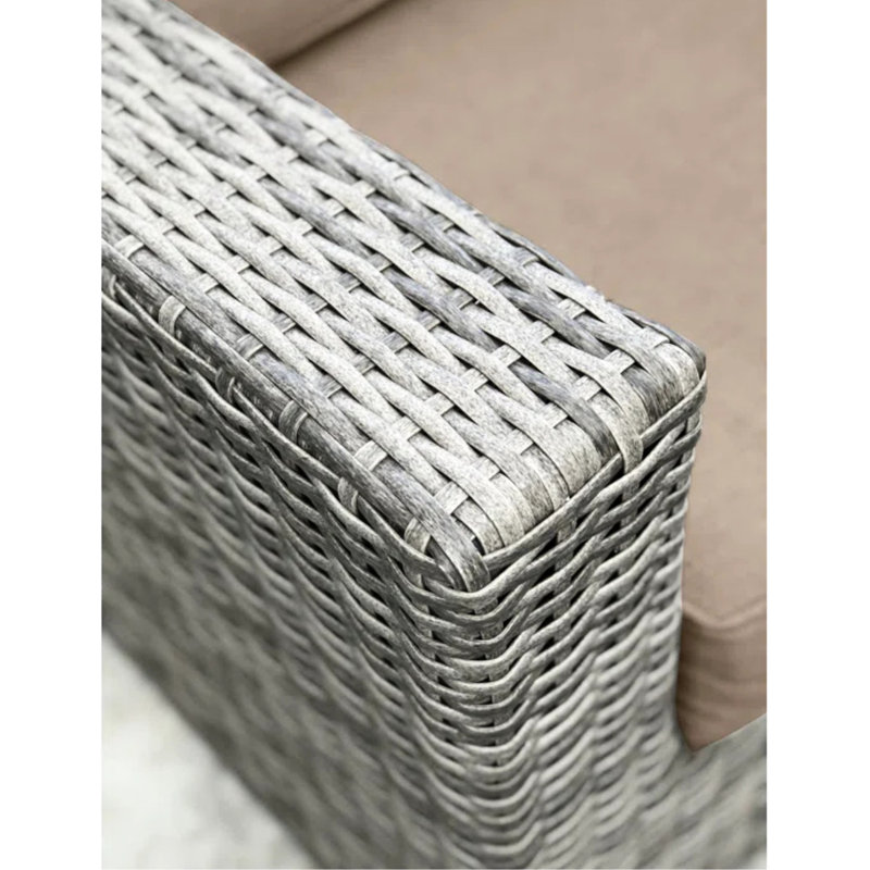 79 po de largeur avec cadre extérieur, six coussins en mousse épaisse de 5 pouces, une table à coupelle intégrée, des pinces emboîtables, des pieds en nylon antirouille en aluminium rouille, entièrement assemblé, résistant aux intempéries, à la