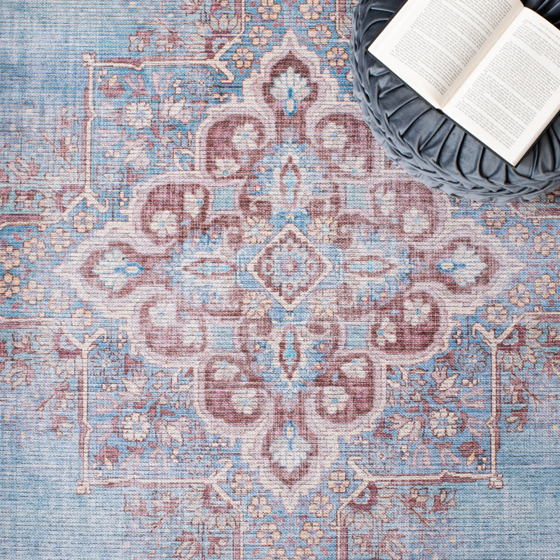Serapi Performance Machine Washable Oriental Rug, Rectangle 4' x 6'