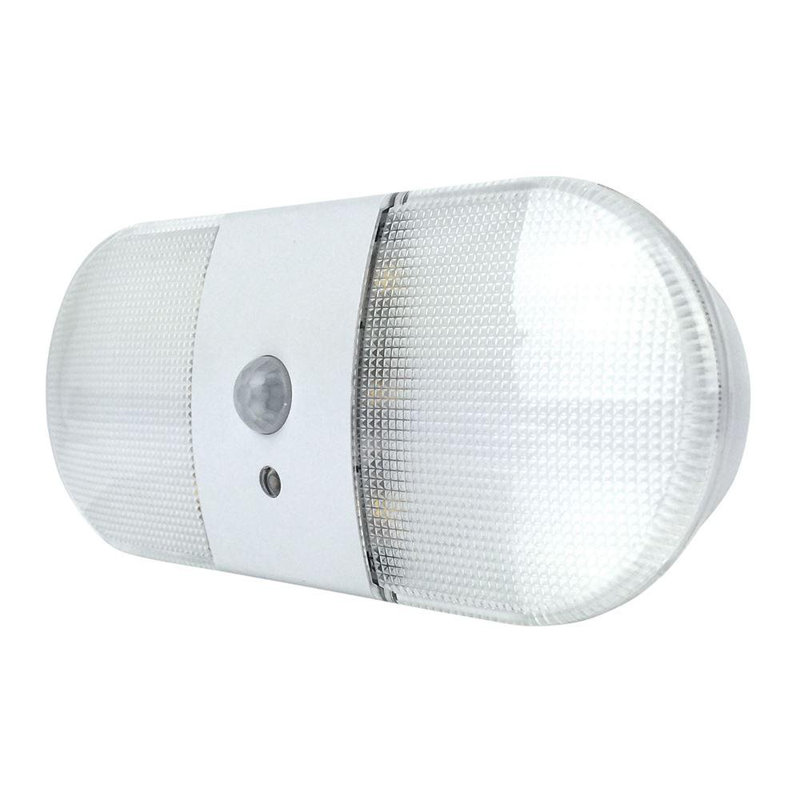 Blumenthal LED Under Cabinet Puck Light