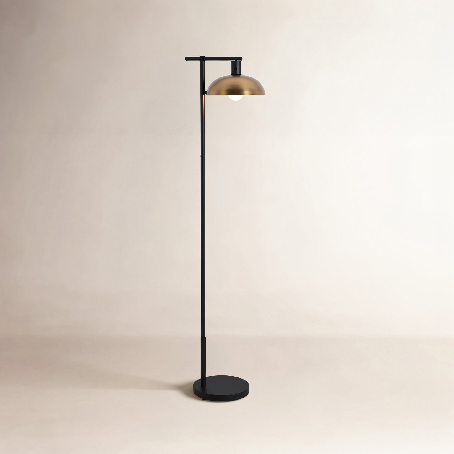 68'' Floor Lamp, Gold