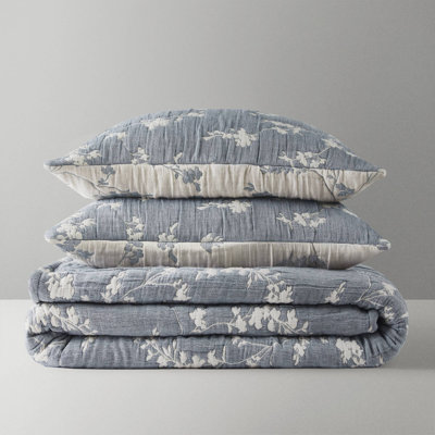 Catalina Botanical 3 Piece Jacquard Cotton Gauze Quilt Set