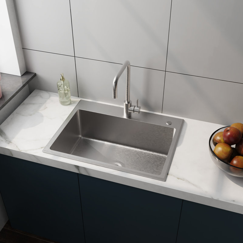 Évier 24 po argent brossé avec robinet en acier inoxydable robuste et tête de drain pour la lessive - 1,5 gallon par minute