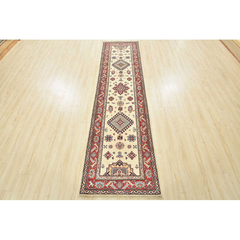 Tapis 2 pi 7 po x 9 pi 7 po